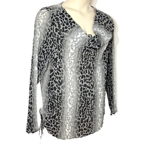 Lane Bryant Leopard Animal Print 18/20 Top Blouse Tunic Sheer Pleated Black - Picture 2 of 11